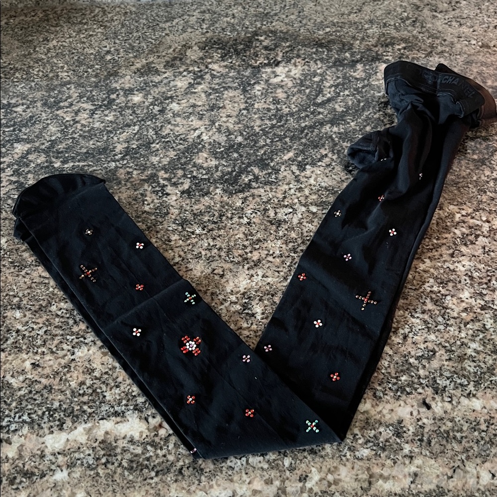 CHANEL Black Tights With Rhinestones - Picture 6 of 10